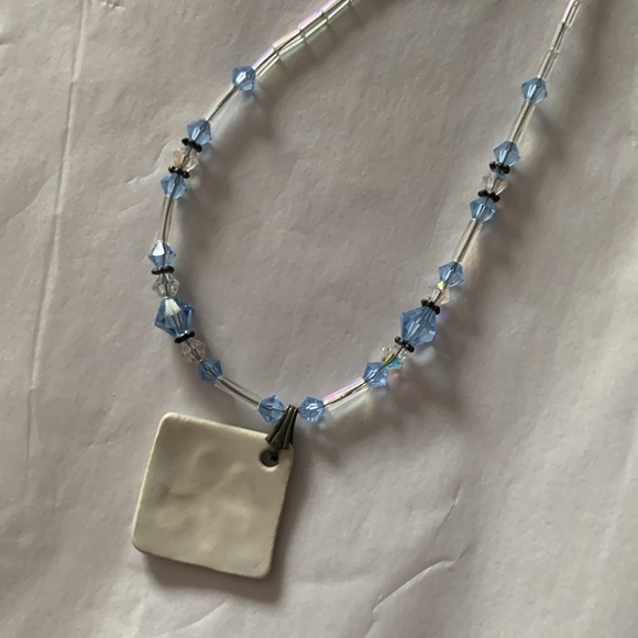 Crystal Beaded Necklace - Picture 5 of 6